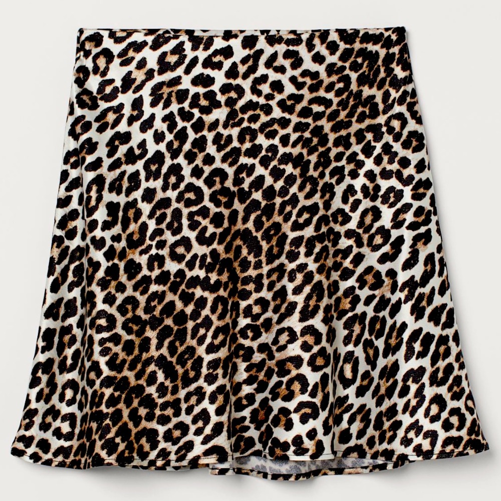 H&M Short Satin Skirt - Leopard Print Size S